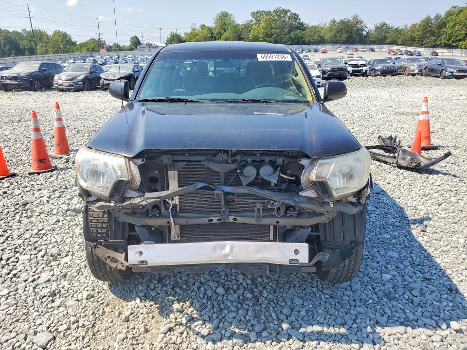Продажа на аукционе авто 2015 Toyota Tacoma, vin: 5TFJU4GN3FX086762, номер лота: 69501236