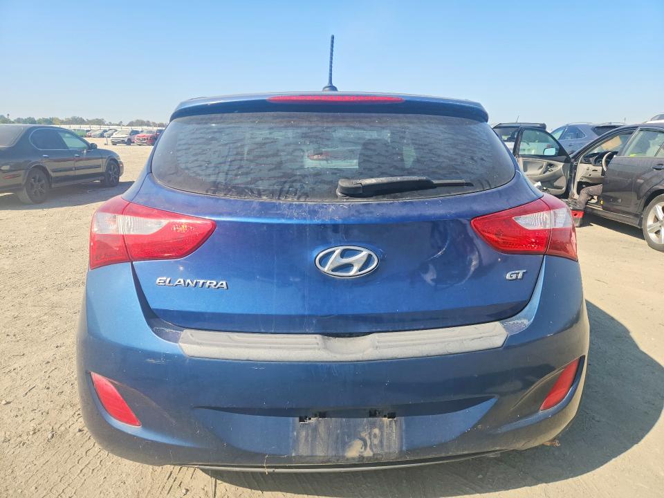 2016 Hyundai Elantra Gt მანქანა იყიდება აუქციონზე, vin: KMHD35LH1GU257089, აუქციონის ნომერი: 70080226