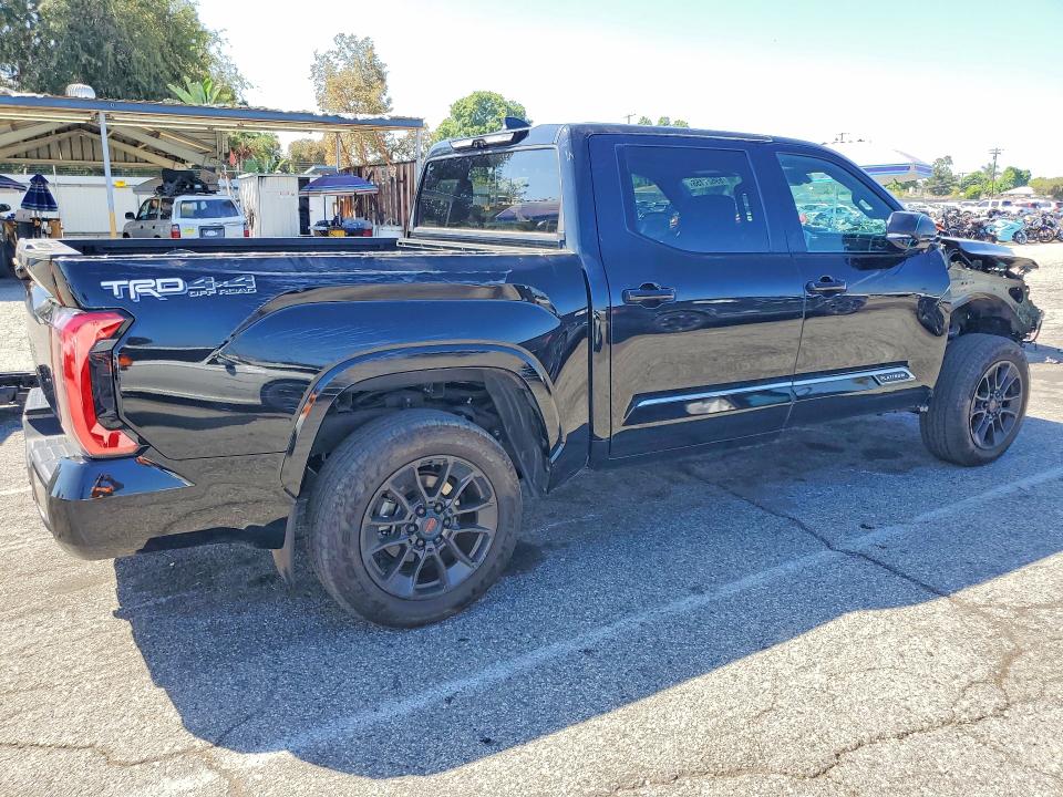 Продажа на аукционе авто 2025 Toyota Tundra, vin: 5TFWA5DB3SX257499, номер лота: 69621156
