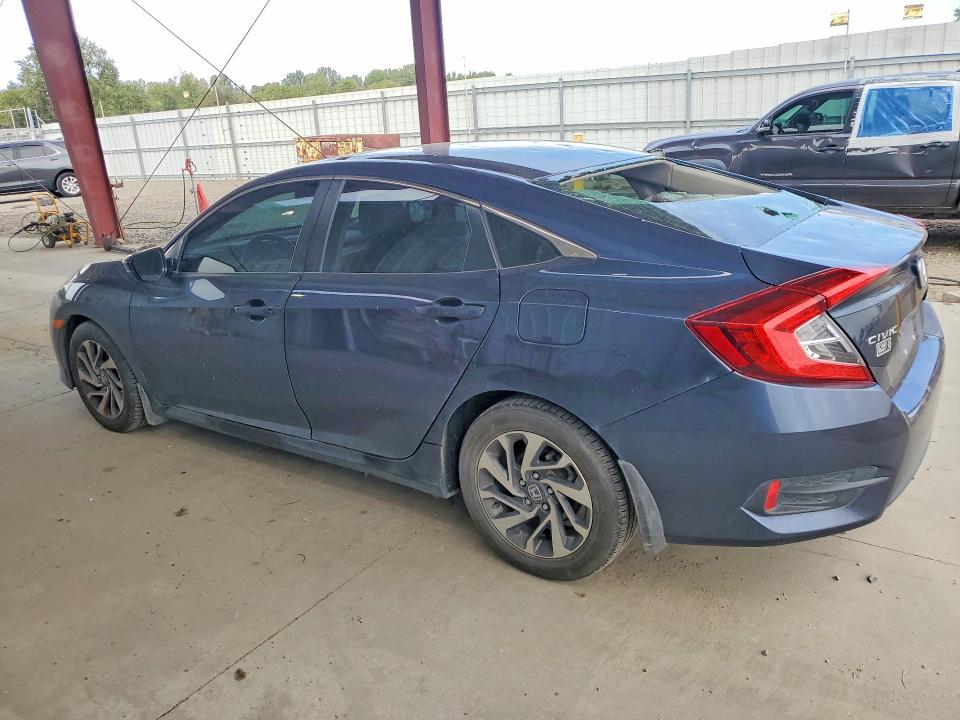 68707676 :رقم المزاد ، 19XFC2F7XGE097985 vin ، 2016 Honda Civic مزاد بيع