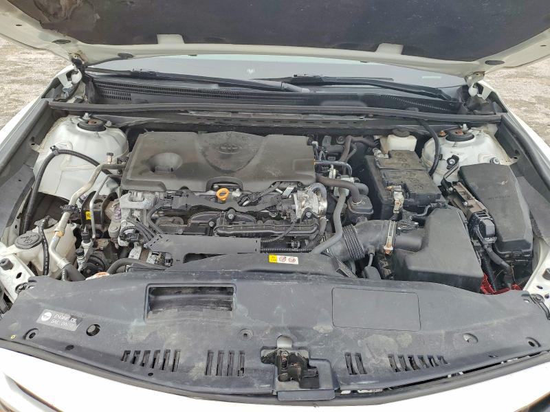 70465926 :رقم المزاد ، 4T1G11AK6NU073192 vin ، 2022 Toyota Camry مزاد بيع