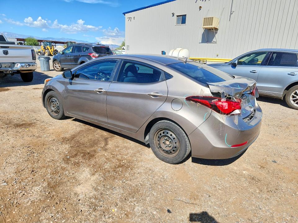 68077136 :رقم المزاد ، 5NPDH4AE3GH696801 vin ، 2016 Hyundai Elantra مزاد بيع