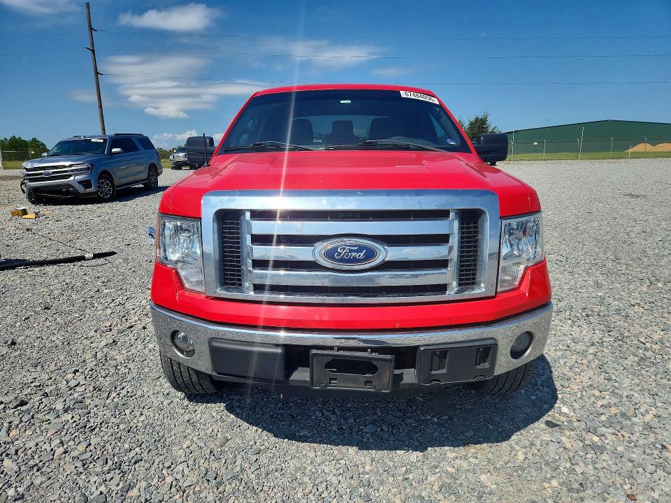 67484056 :رقم المزاد ، 1FTFW1CT9BFB33988 vin ، 2011 Ford F150 مزاد بيع