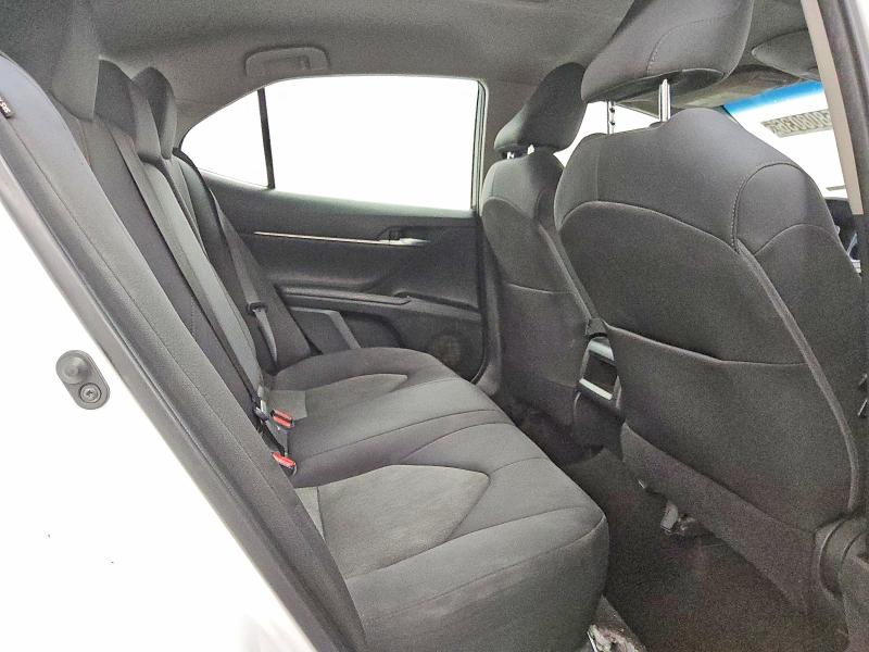 2019 Toyota Camry მანქანა იყიდება აუქციონზე, vin: 4T1B11HK1KU256950, აუქციონის ნომერი: 65808036