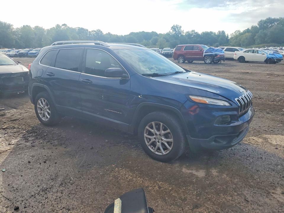 Продаж на аукціоні авто 2018 Jeep Cherokee, vin: 1C4PJMCBXJD570288, номер лоту: 68354806