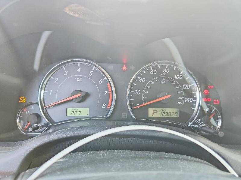 2011 Toyota Corolla მანქანა იყიდება აუქციონზე, vin: 2T1BU4EE0BC674411, აუქციონის ნომერი: 69244666