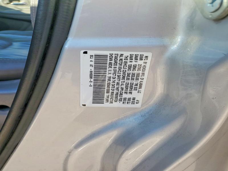 70498686 :رقم المزاد ، 5FNRL18084B106888 vin ، 2004 Honda Odyssey مزاد بيع