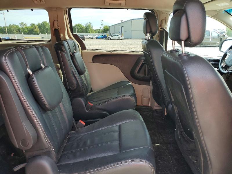 Продажа на аукционе авто 2015 Chrysler Town & Country, vin: 2C4RC1BG8FR662535, номер лота: 67905946