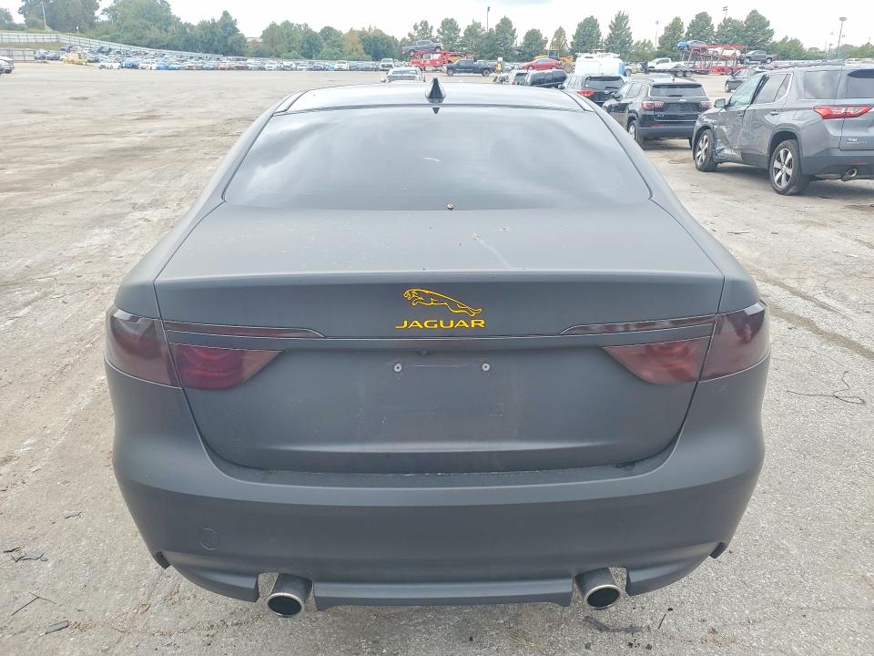 Продаж на аукціоні авто 2017 Jaguar Xf, vin: SAJBJ4BV6HCY30970, номер лоту: 70236026