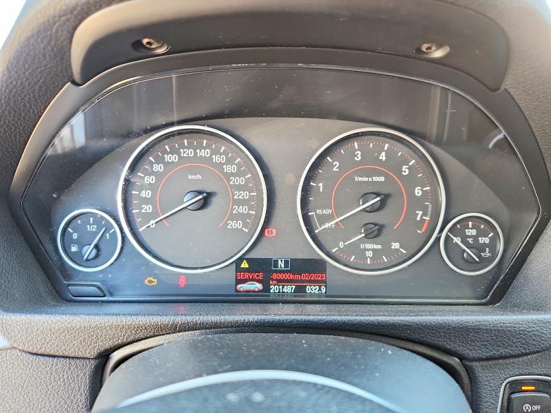 2016 Bmw 320 მანქანა იყიდება აუქციონზე, vin: WBA8A3C5XGK688903, აუქციონის ნომერი: 68890266