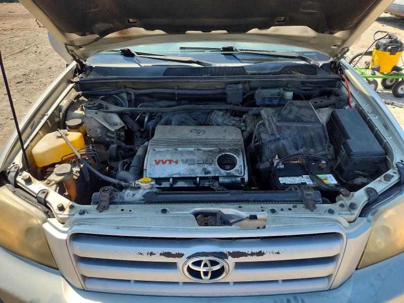 67739486 :رقم المزاد ، JTEDP21A040026986 vin ، 2004 Toyota Highlander مزاد بيع