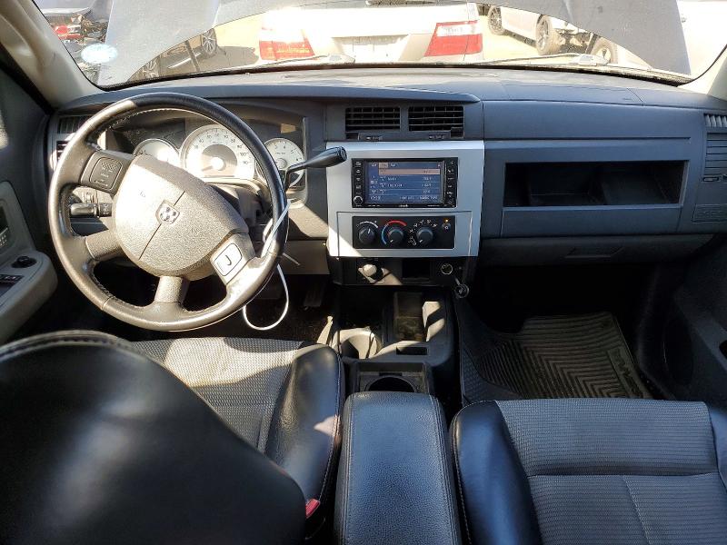 69326146 :رقم المزاد ، 1D7HW68K58S503765 vin ، 2008 Dodge Dakota مزاد بيع