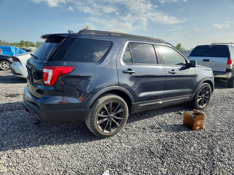 Продажа на аукционе авто 2017 Ford Explorer, vin: 1FM5K7D82HGD40354, номер лота: 68816956