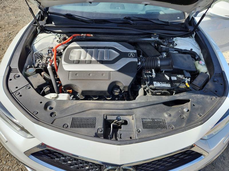68246626 :رقم المزاد ، JH4KC2F98JC800013 vin ، 2018 Acura Rlx مزاد بيع