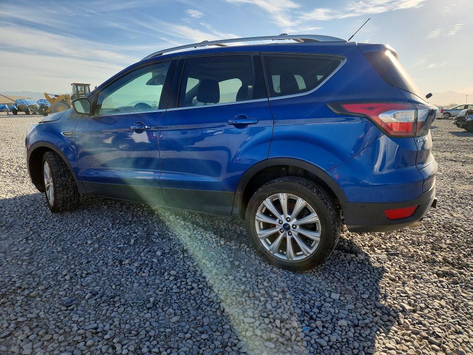 2017 Ford Escape მანქანა იყიდება აუქციონზე, vin: 1FMCU9J99HUA62175, აუქციონის ნომერი: 68400166
