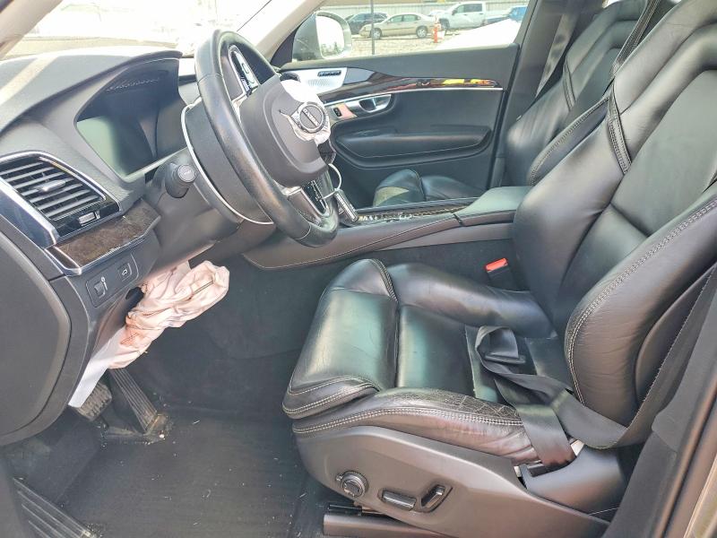 67870616 :رقم المزاد ، YV4A22PK6H1166950 vin ، 2017 Volvo Xc90 مزاد بيع