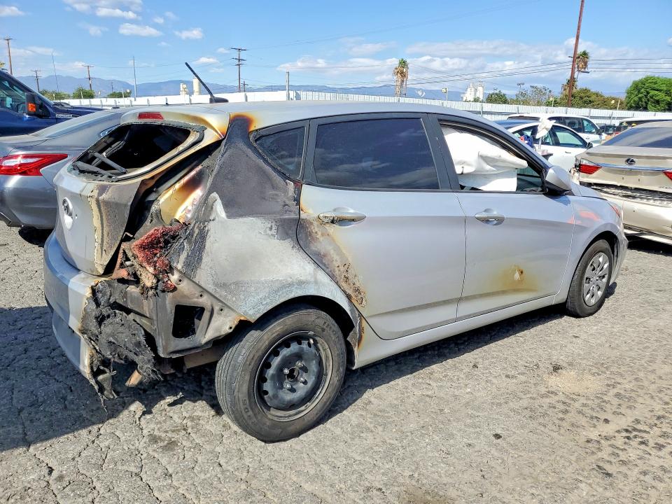 Продажа на аукционе авто 2017 Hyundai Accent, vin: KMHCT5AE3HU342733, номер лота: 70917226