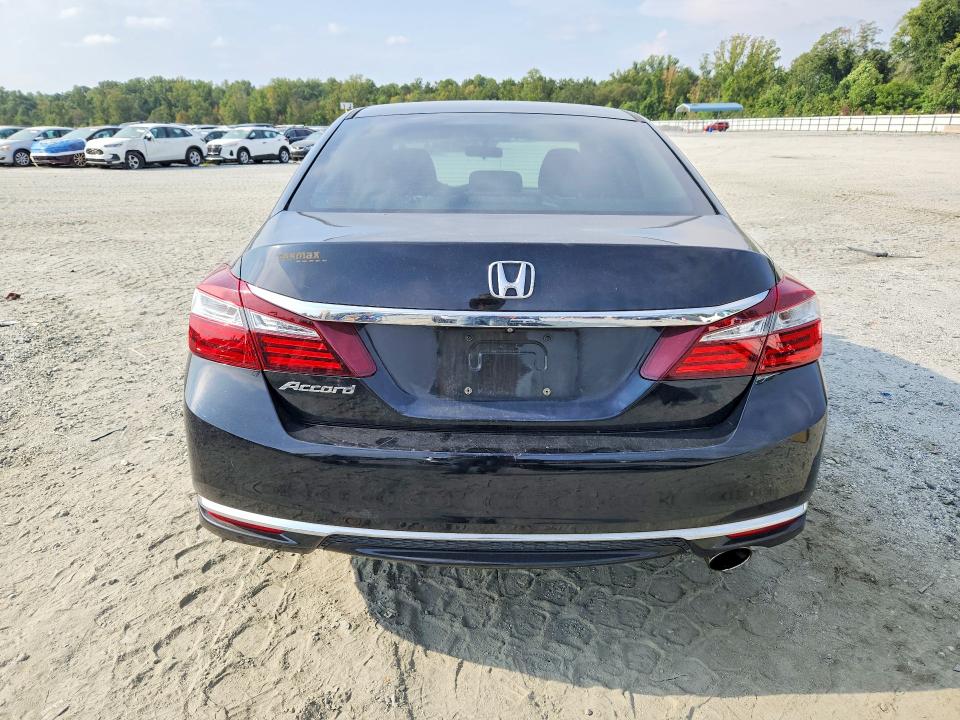 Aukcja sprzedaży 2017 Honda Accord, vin: 1HGCR2F3XHA190087, numer aukcji: 70014566