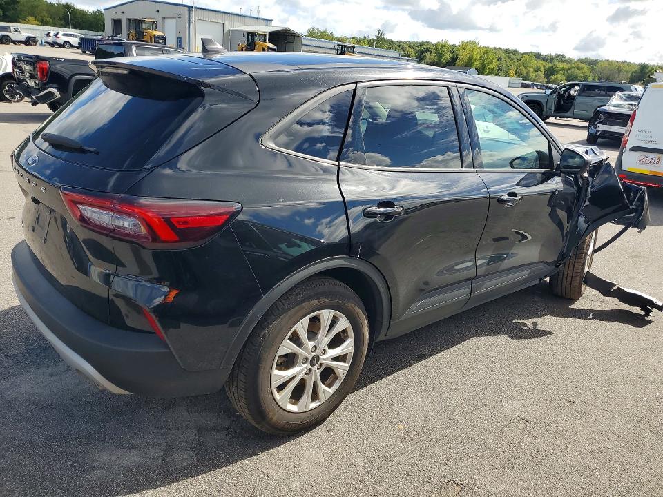 69981066 :رقم المزاد ، 1FMCU0GN6SUB30696 vin ، 2025 Ford Escape مزاد بيع