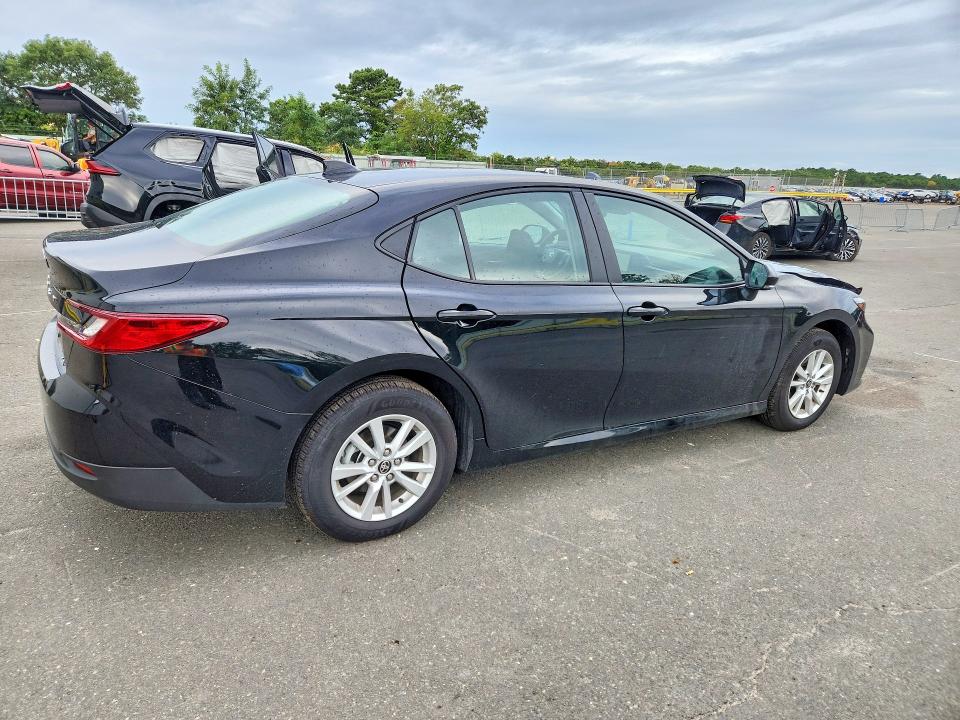 Продажа на аукционе авто 2026 Toyota Camry, vin: 4T1DBADK3TU058450, номер лота: 69849006