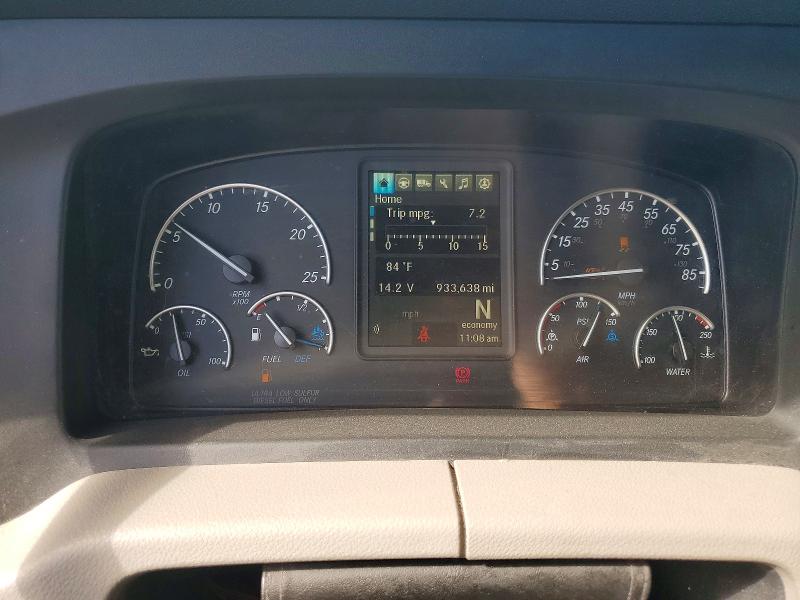 Auction sale of the 2019 Freightliner Cascadia 126, vin: 3AKJHHDR2KSKL4272, lot number: 69435436