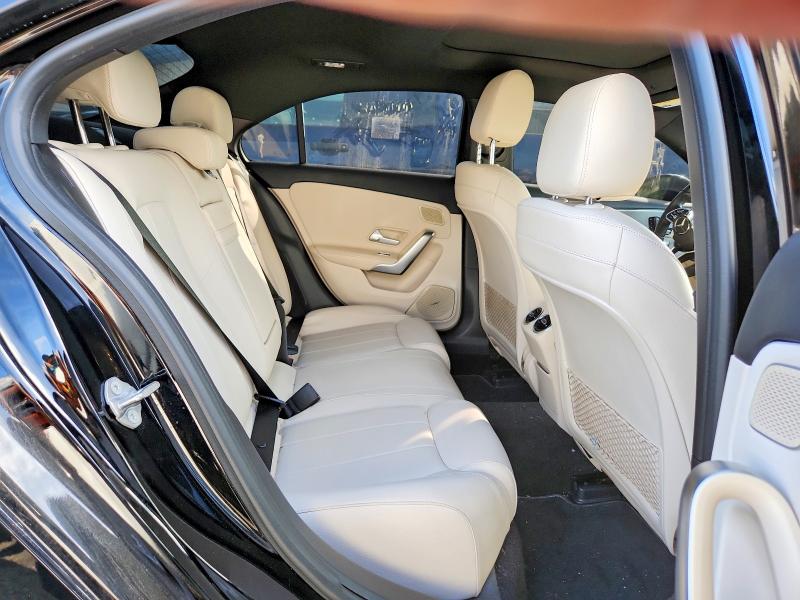 69568786 :رقم المزاد ، W1K3G4FB1LJ197757 vin ، 2020 Mercedes-benz A مزاد بيع