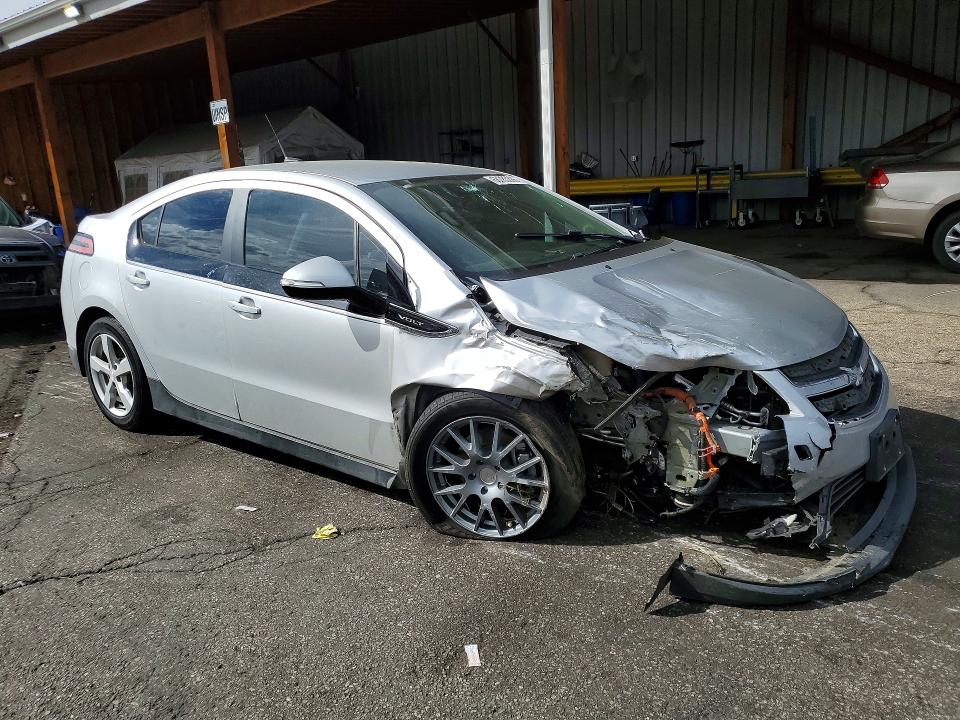 68785306 :رقم المزاد ، 1G1RB6E4XDU101019         vin ، 2013 Chevrolet Volt مزاد بيع