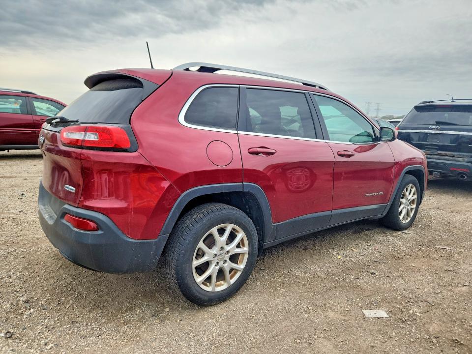 68683076 :رقم المزاد ، 1C4PJLCB9GW208363 vin ، 2016 Jeep Cherokee مزاد بيع