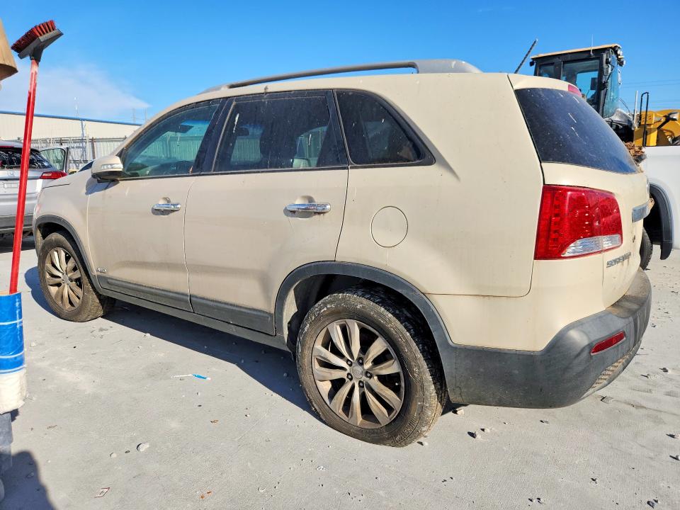 2011 Kia Sorento მანქანა იყიდება აუქციონზე, vin: 5XYKTDA29BG096036, აუქციონის ნომერი: 69343636