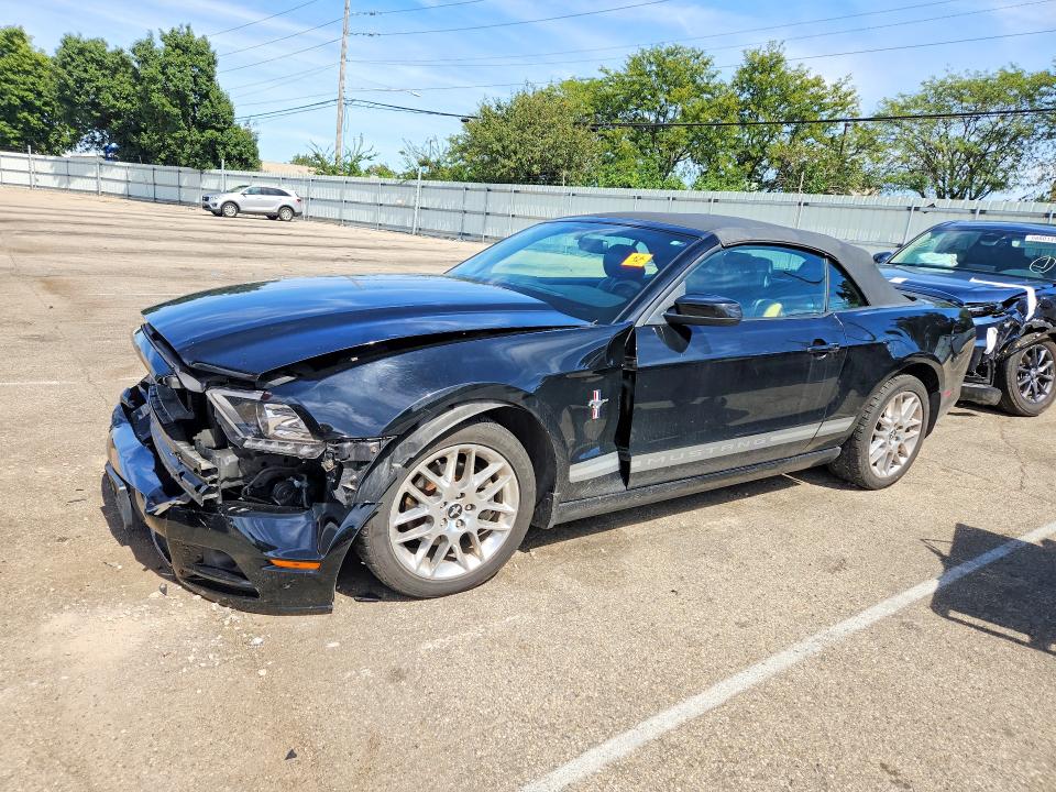 Auction sale of the 2014 Ford Mustang, vin: 1ZVBP8EM6E5239252, lot number: 68359736