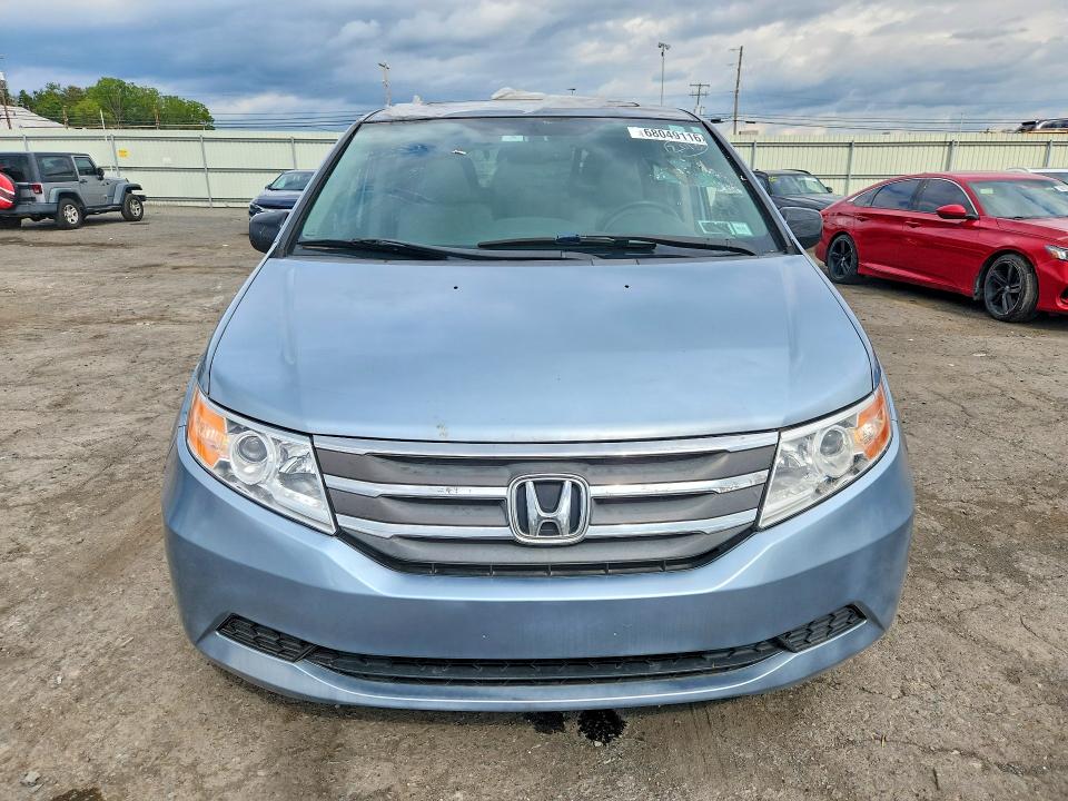 68049116 :رقم المزاد ، 5FNRL5H60DB036041 vin ، 2013 Honda Odyssey مزاد بيع