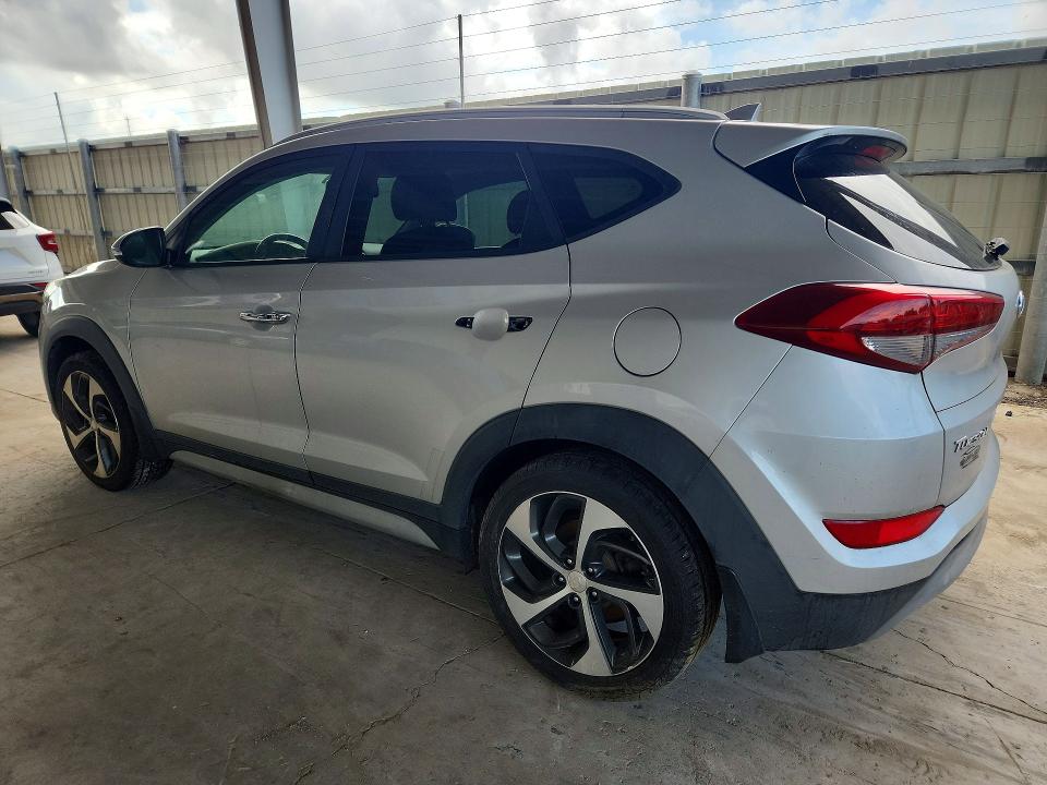 67454376 :رقم المزاد ، KM8J33A20JU737671 vin ، 2018 Hyundai Tucson مزاد بيع
