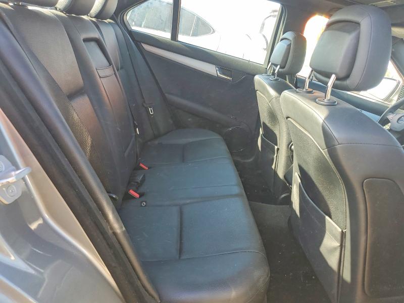 Продажа на аукционе авто 2008 Mercedes-benz C, vin: WDDGF54XX8F054261, номер лота: 68580396