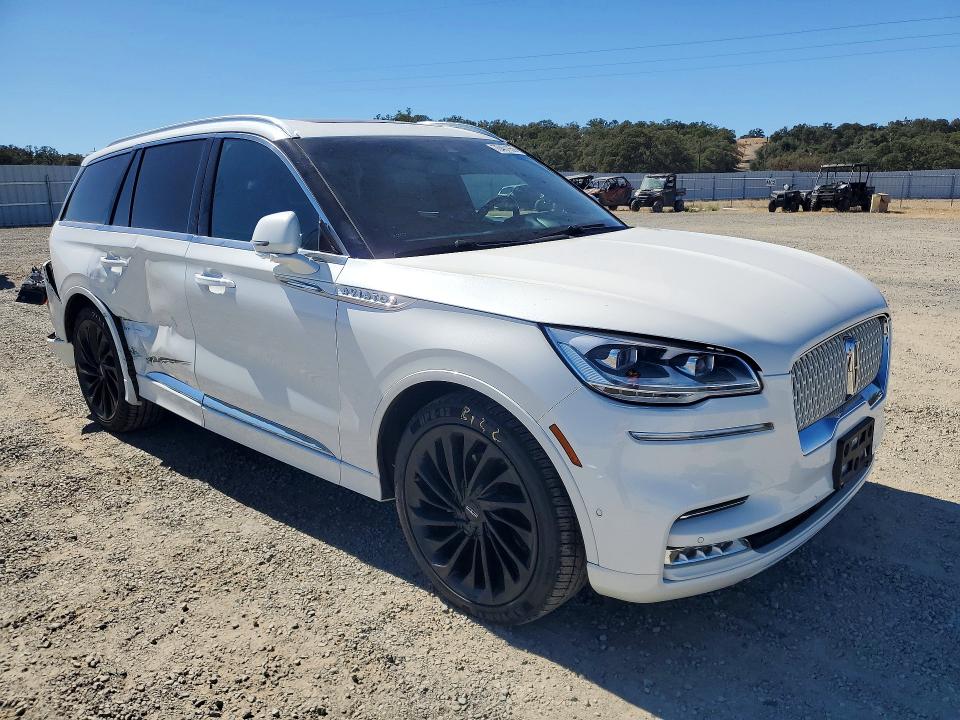 70467856 :رقم المزاد ، 5LM5J7XCXNGL03211 vin ، 2022 Lincoln Aviator مزاد بيع