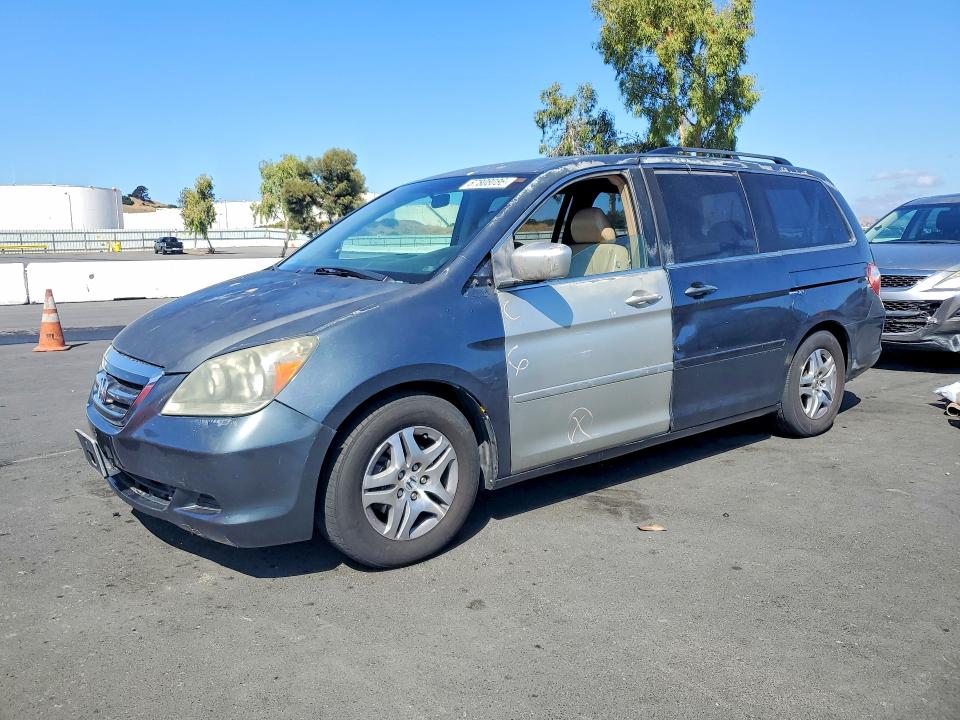 2005 Honda Odyssey მანქანა იყიდება აუქციონზე, vin: 5FNRL38705B052562, აუქციონის ნომერი: 67808086