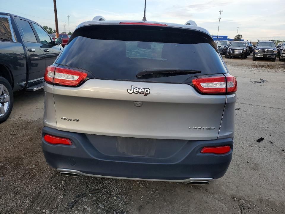68857676 :رقم المزاد ، 1C4PJMDS1FW705443 vin ، 2015 Jeep Cherokee مزاد بيع