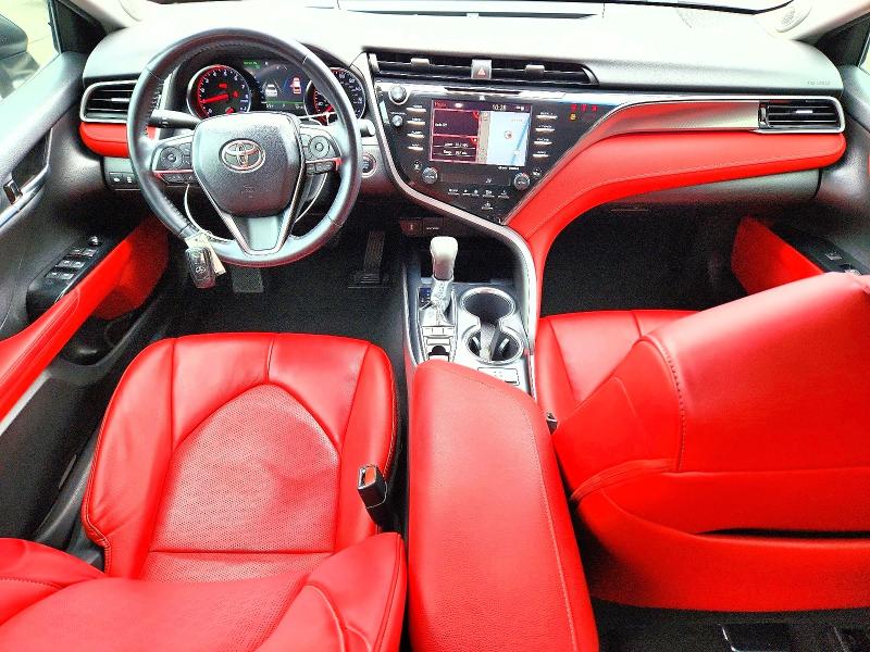70339746 :رقم المزاد ، 4T1B61HK7KU735407 vin ، 2019 Toyota Camry مزاد بيع