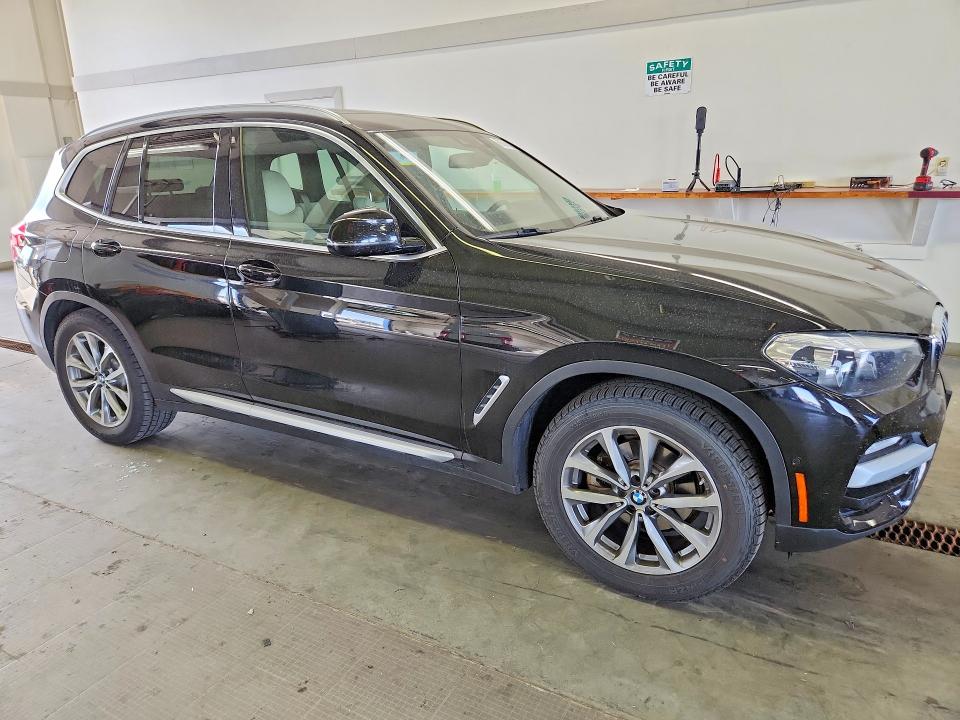 68588206 :رقم المزاد ، 5UXTR9C59KLP91000 vin ، 2019 Bmw X3 مزاد بيع