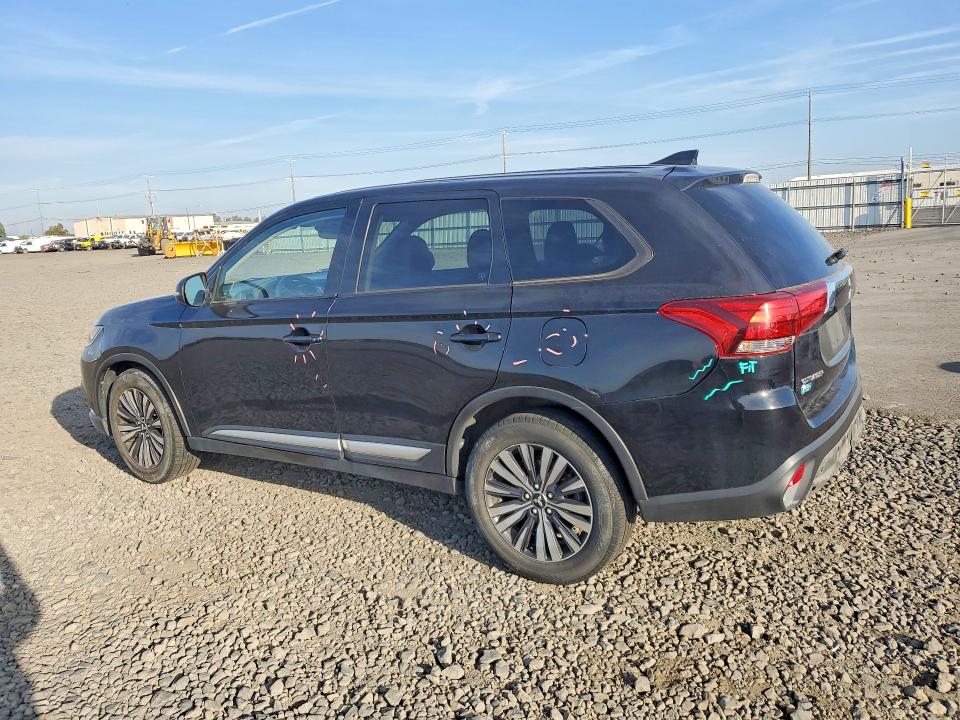 2020 Mitsubishi Outlander მანქანა იყიდება აუქციონზე, vin: JA4AZ3A31LZ044393, აუქციონის ნომერი: 69554856