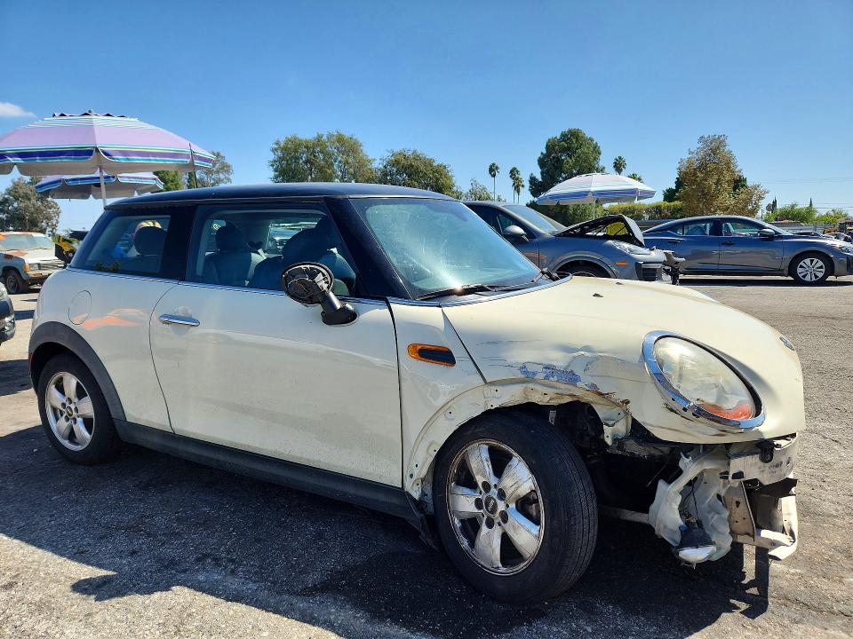 68974516 :رقم المزاد ، WMWXP5C52G2D14777 vin ، 2016 Mini Cooper مزاد بيع