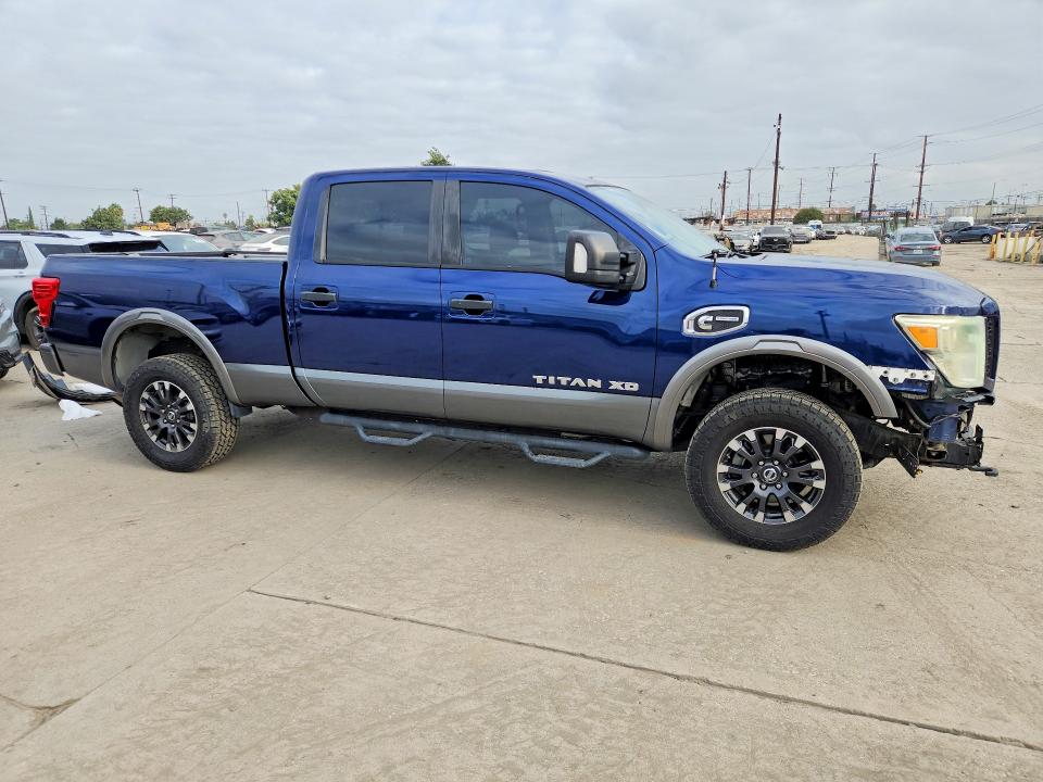 Продажа на аукционе авто 2016 Nissan Titan Xd, vin: 1N6BA1F40GN505973, номер лота: 69426656