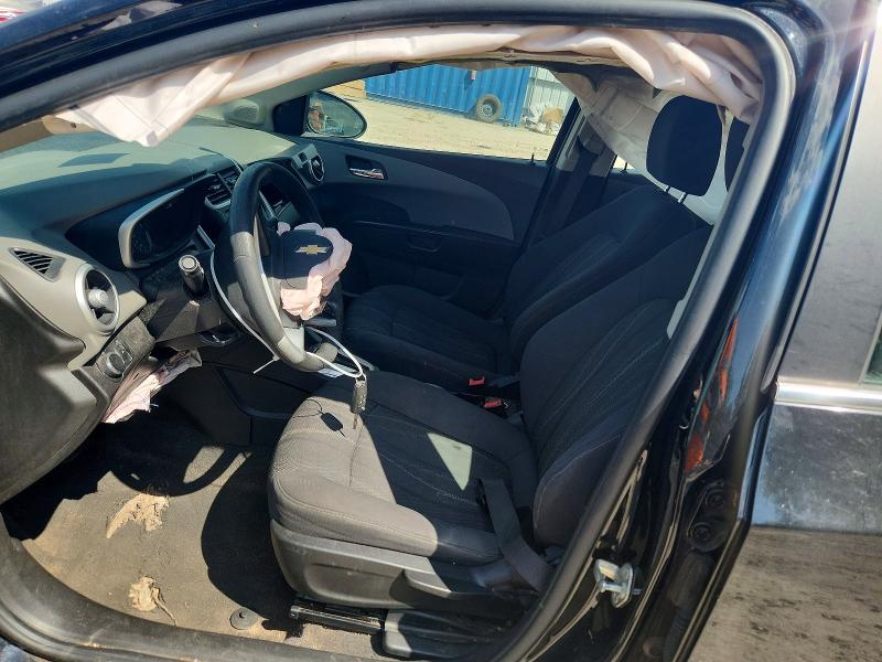 70033176 :رقم المزاد ، 1G1JD5SB8K4110674 vin ، 2019 Chevrolet Sonic مزاد بيع