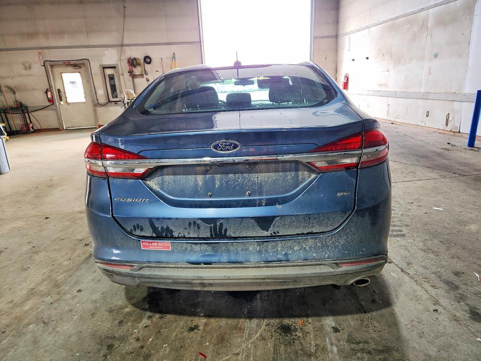 68558246 :رقم المزاد ، 3FA6P0H79JR112195 vin ، 2018 Ford Fusion مزاد بيع