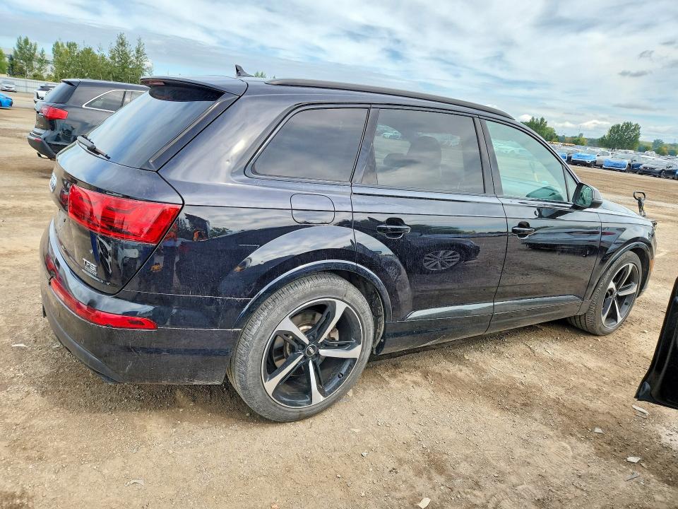 Aukcja sprzedaży 2018 Audi Q7, vin: WA1VAAF79JD031782, numer aukcji: 68950336