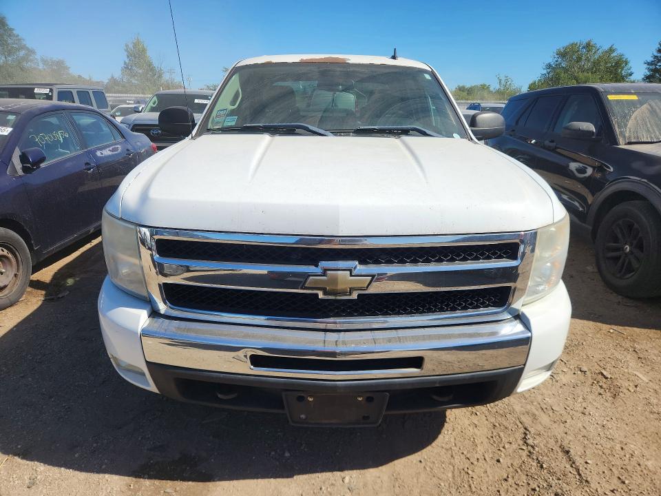 Продажа на аукционе авто 2011 Chevrolet Silverado, vin: 3GCPKSEA4BG283748, номер лота: 70899886