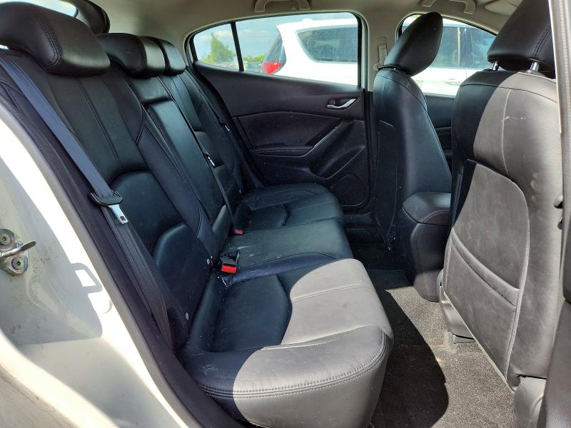 Продаж на аукціоні авто 2018 Mazda 3, vin: 3MZBN1L37JM271297, номер лоту: 70529516