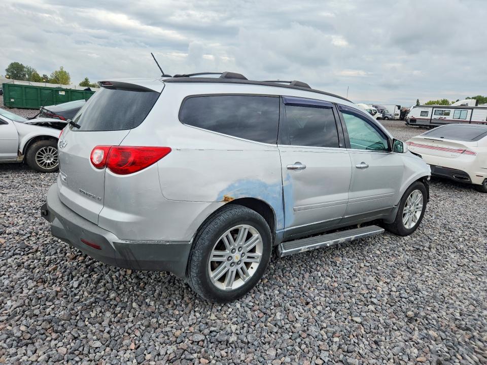 2011 Chevrolet Traverse მანქანა იყიდება აუქციონზე, vin: 1GNKRGED5BJ389810, აუქციონის ნომერი: 68011376