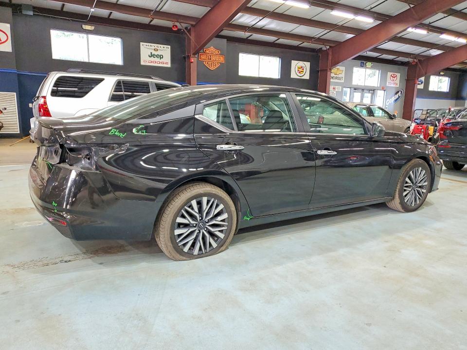 2025 Nissan Altima მანქანა იყიდება აუქციონზე, vin: 1N4BL4DV3SN362767, აუქციონის ნომერი: 70533746