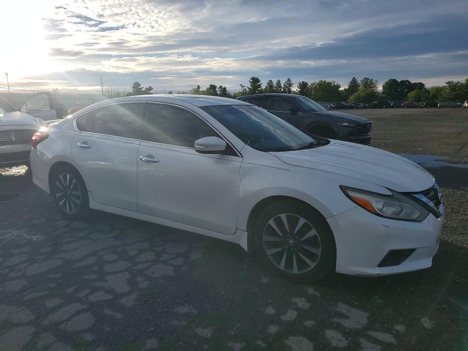 Продаж на аукціоні авто 2016 Nissan Altima, vin: 1N4AL3AP5GC131657, номер лоту: 69776416