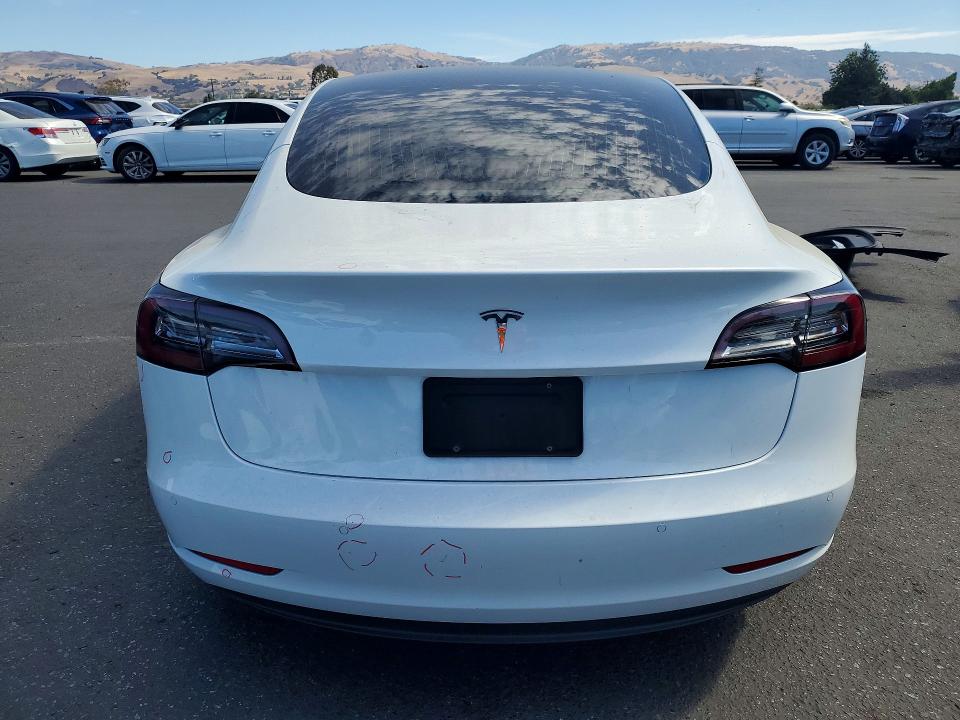 2020 Tesla Model 3 მანქანა იყიდება აუქციონზე, vin: 5YJ3E1EA6LF804539, აუქციონის ნომერი: 68378646